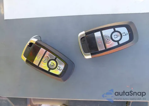 2022 Ford Maverick Lariat z USA, uszkodzony, nr VIN 3FTTW8E31NRA56520